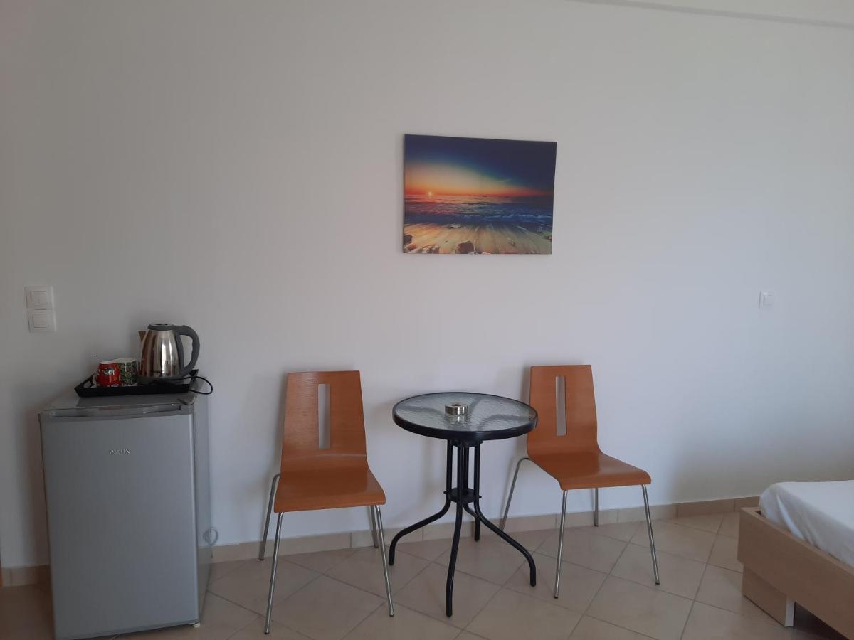 Tasos Rooms 히마레 외부 사진