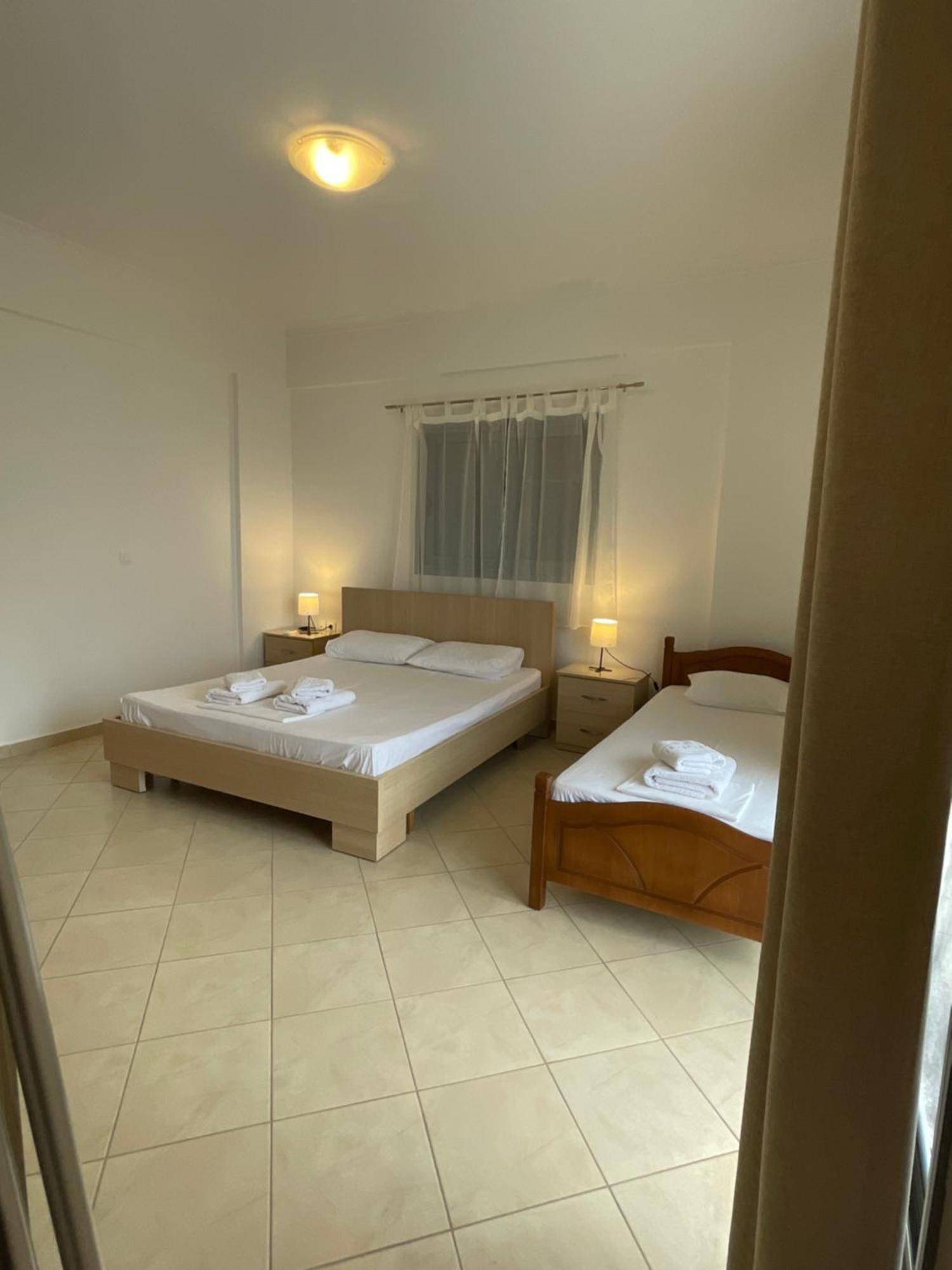 Tasos Rooms 히마레 외부 사진